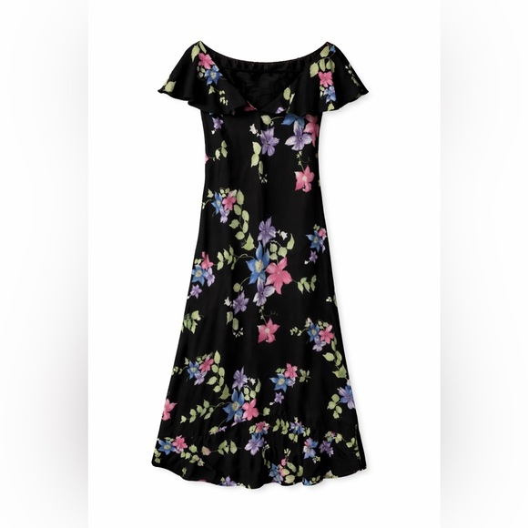 unbranded Dresses & Skirts - SOLD Floral Black Dress